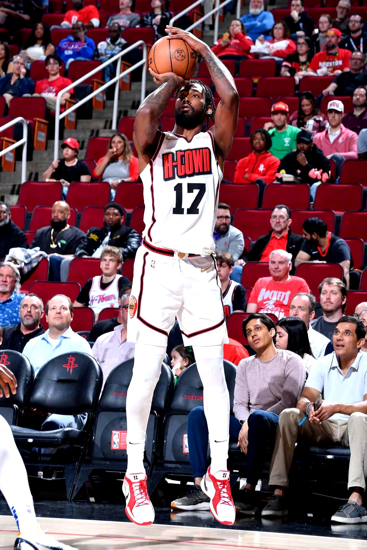 的高压语境 的高压语境